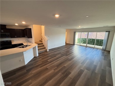 2735 Atomic Tangerine Way unit 4, Las Vegas, NV 89183 - photo 4