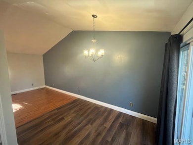 720 Tobermory Ct, Wentzville, MO 63385 - photo 7