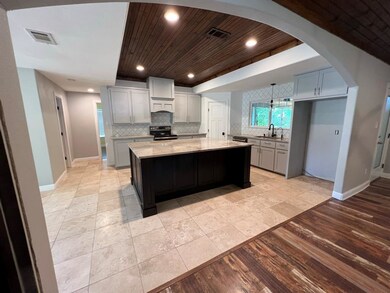 605 Briarwood Trail, Joshua, TX 76058 - photo 2