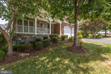 42068 Foley Headwaters St, Aldie, VA 20105 - photo 2