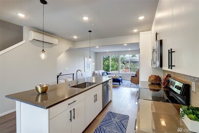 4702 164th St SW unit A2, Lynnwood, WA 98087 - photo 4