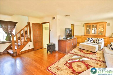 737 N 27th St, Allentown, PA 18104 - photo 4