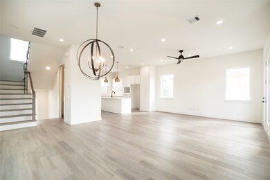 1746 Ojeman Point Ln, Houston, TX 77055 - photo 5