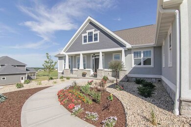 932 Carnoustie Way, Oregon, WI 53575 - photo 2