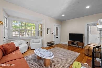 3-web-or-mls-707A6279