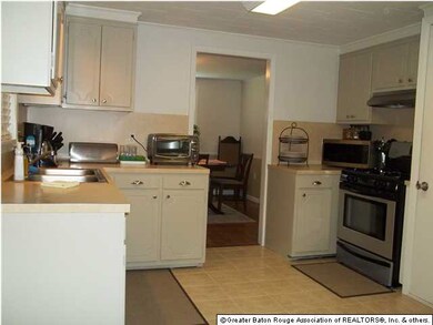 13111 Devall Rd, Baton Rouge, LA 70818 - photo 6