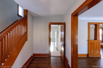 329 W 7th St, Monroe, MI 48161 - photo 4