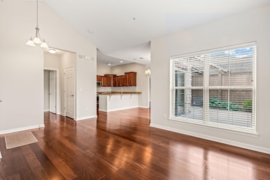 15160 Huff Way, Brookfield - HDR-06