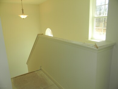 19 Nicholas Court Dr, Drums, PA 18222 - photo 3