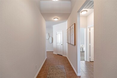 10428 Talus Dr, Fort Worth, TX 76131 - photo 4