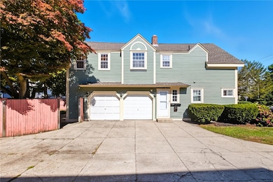 45 Denver St, Pawtucket, RI 02860 - photo 3