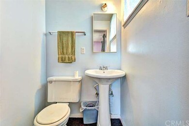Guest half bath