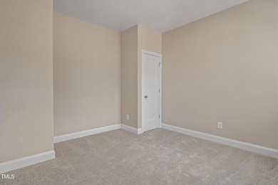 0Jasmine-3rdBedroom