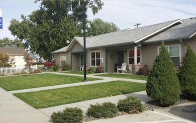 425 E Currant St, Athena, OR 97813 - photo 4