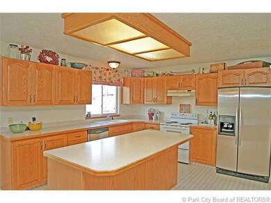 64 S 200 E, Midway, UT 84049 - photo 3