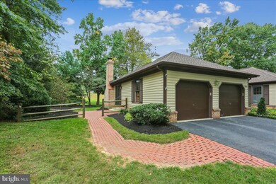 9200 Pavonia Ct, Potomac, MD 20854 - photo 4