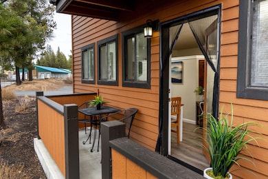 56856 Enterprise Dr unit A5, Sunriver, OR 97707 - photo 4