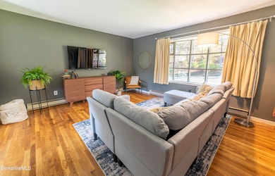 136 Ingalls Rd, Cheshire, MA 01225 - photo 3