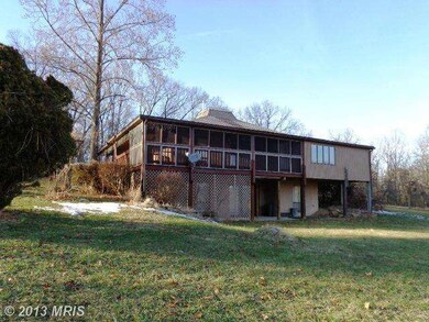 241 Lockhart Ln, Bentonville, VA 22610 - photo 3