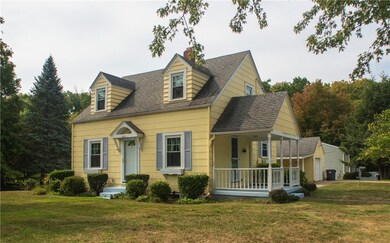 2804 Wellington Rd, Erie, PA 16506 - photo 3