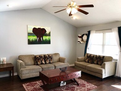 1108 3rd St, Waynesboro, VA 22980 - photo 5