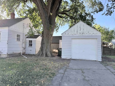 101 S Birch St, Hillsboro, KS 67063 - photo 5