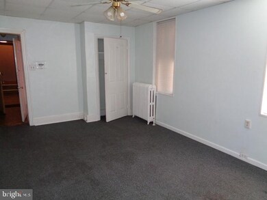 152 N 9th St, Reading, PA 19601 - photo 2