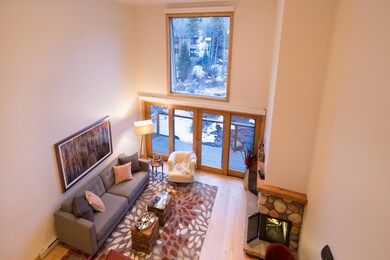 7living room aerial_