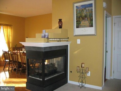 24762 Stone Station Terrace unit 204, Stone Ridge, VA 20105 - photo 3