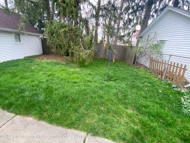 1508 W Washtenaw St, Lansing, MI 48915 - photo 3