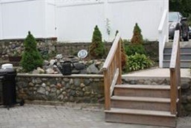 9 Guilford St unit Hse, Allston, MA 02134 - photo 5