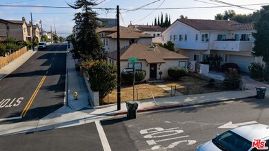 2422 Carnegie Ln, Redondo Beach, CA 90278 - photo 3