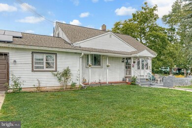 136 Johnson Ave, Runnemede, NJ 08078 - photo 2