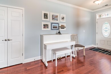 003_FOYER