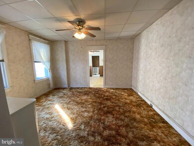 514 Lafayette Ave, Darby, PA 19023 - photo 4