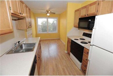 7318G Sauerkraut Ln unit G, Macungie, PA 18062 - photo 3