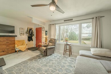 W5526 Rolling Acres Ln, Monroe, WI 53566 - photo 7