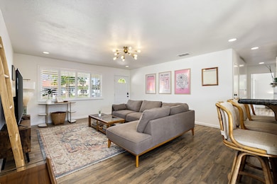 2240_North_San_Gorgonio_Palm_Springs_7