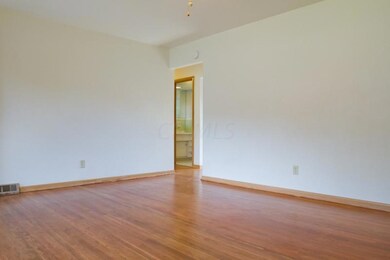 1303 Fowler Dr WEB-10 (800x533)
