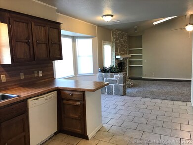 3113 S Poplar Ave, Broken Arrow, OK 74012 - photo 6