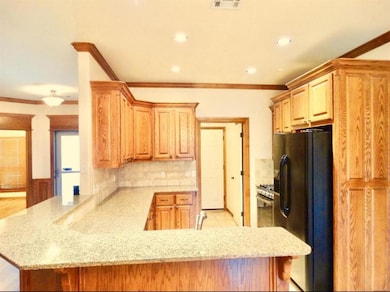 566 W Alamo Court Way, Mustang, OK 73064 - photo 4