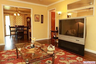 View from the living room to the dining room