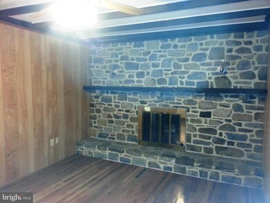 113 W Crescent St, Boyce, VA 22620 - photo 6