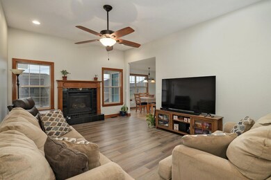 836 S Cobble Creek Blvd-6