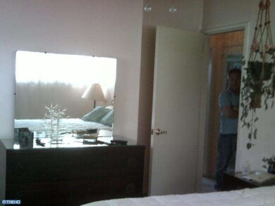 218 Patricia Ln, Runnemede, NJ 08078 - photo 7