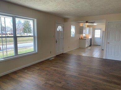 5203 Mohawk Dr, Kokomo, IN 46902 - photo 3