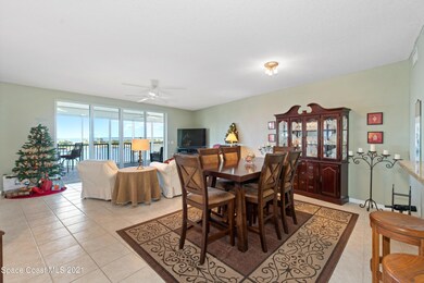 05_100RiversideDr_Unit603_369001_DiningR
