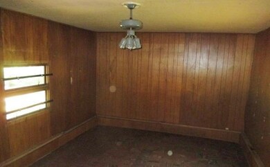 2522 Crest Rd, Gary, IN 46408 - photo 4