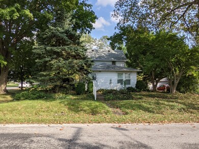 102 S Adams St, Philo, IL 61864 - photo 3