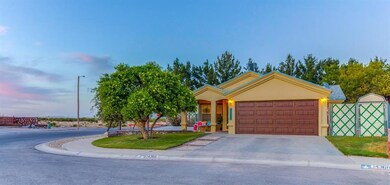 14368 Desert Shadow Dr, Horizon City, TX 79928 - photo 3